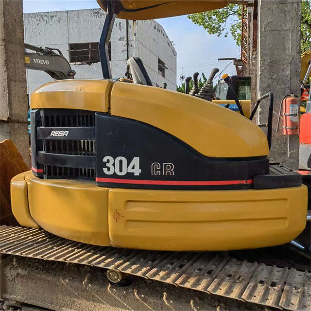 5 طن جاهزة للعمل وذات خبرة تستخدم اليابان المستوردة CAT 304 C CR في حالة جيدة