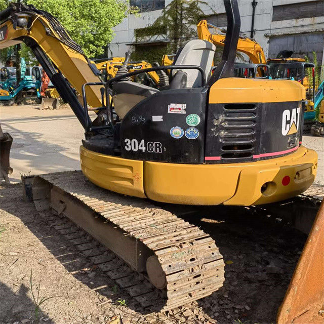 5 طن جاهزة للعمل وذات خبرة تستخدم اليابان المستوردة CAT 304 C CR في حالة جيدة