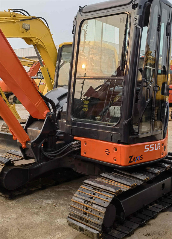 5 طن جاهزة للعمل وذات خبرة مستعملة اليابان المستوردة هيتاشي ZX 50 U-2 في حالة جيدة