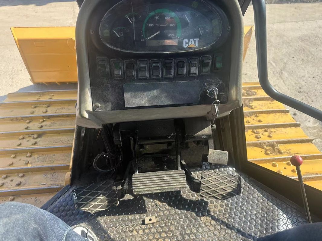 قطة كاتربيلر D5k Lgp قطة D5k دوزر الواجهة الأمامية عرض الشفرة 4.262m دوزر يد ثانية