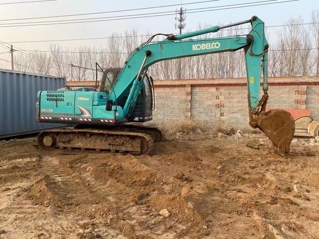 حفرة صغيرة مستعملة Kobelco 130 8 حفرة آلة KOBELCO حفرة هيدروليكية