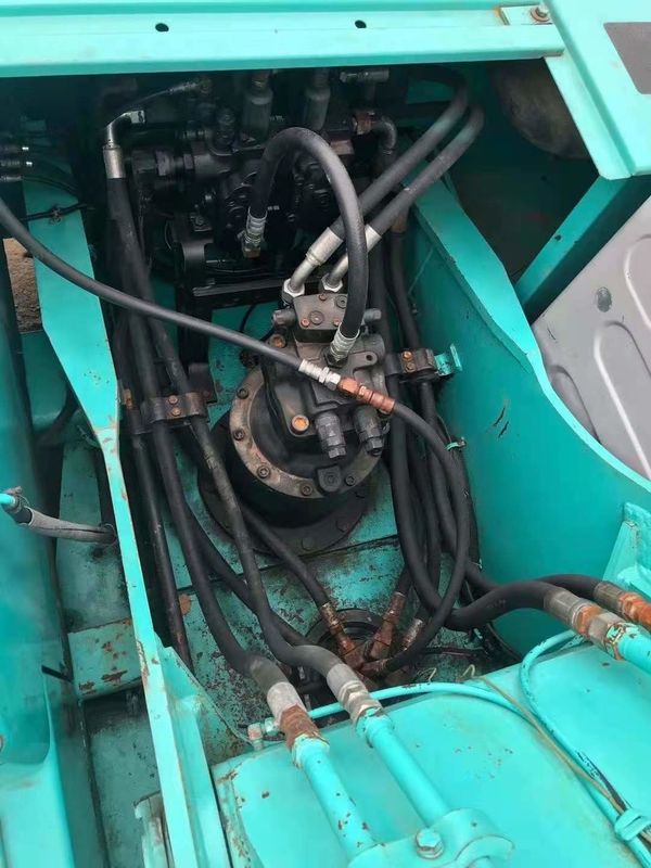 محفرة كوبيلكو SK200 المستخدمة للبيع