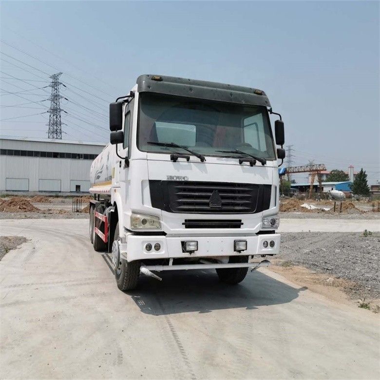 12000-15000L خزان المياه خزان شاحنة تنظيف آلة مع اليابان واردة شاحنة إيسوزو