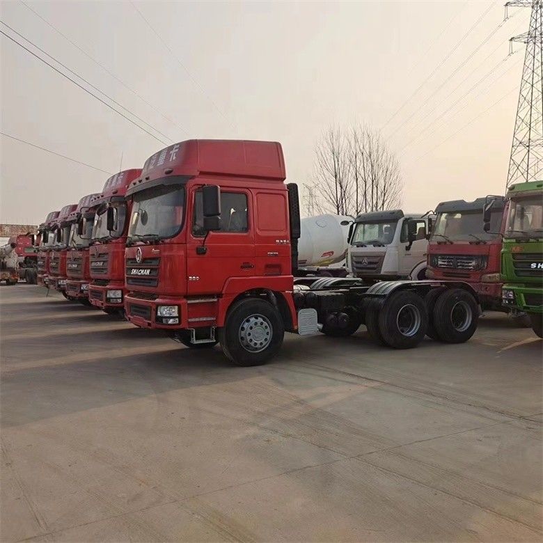 6x4 8x4 جرار شاحنة قمامة لنقل التعدين 10 إطارات 12 إطارات شاكمان X3000