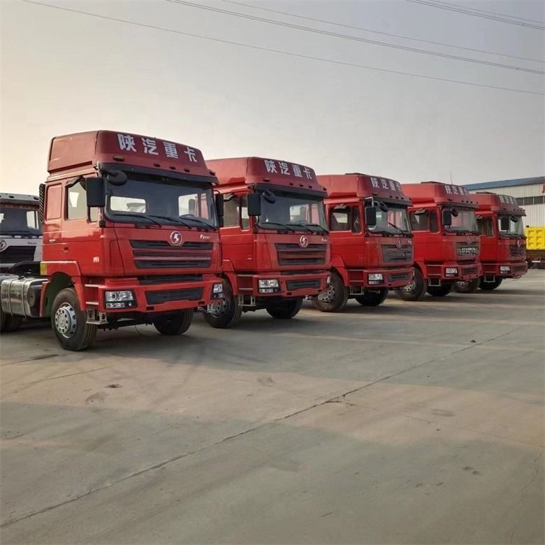 6x4 8x4 جرار شاحنة قمامة لنقل التعدين 10 إطارات 12 إطارات شاكمان X3000