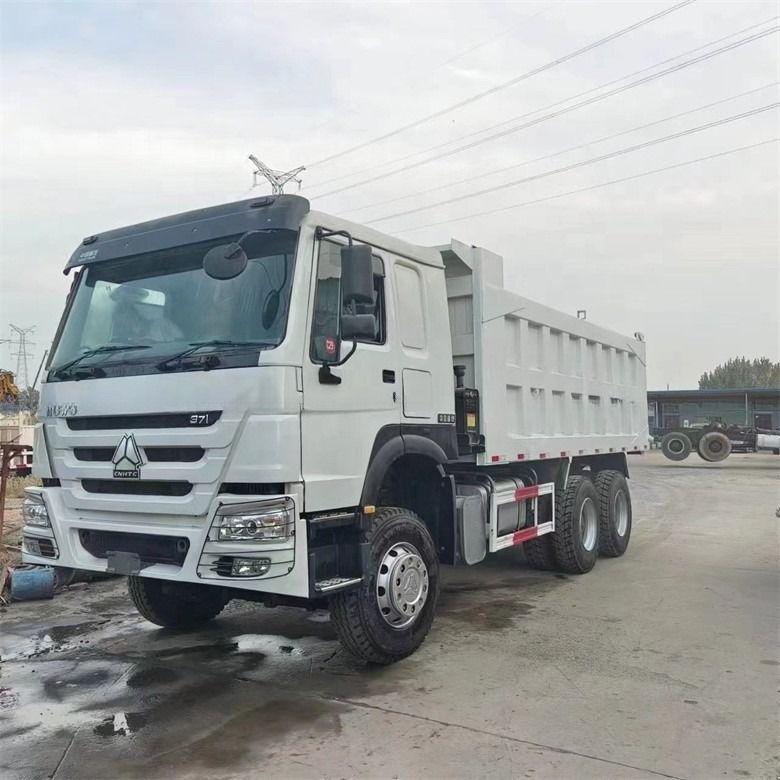 نظام الوسائط المتعددة مجهزة 6x4 Howo شاحنة هدر Sinotruck 371 LHD مع وإتجاه يسار