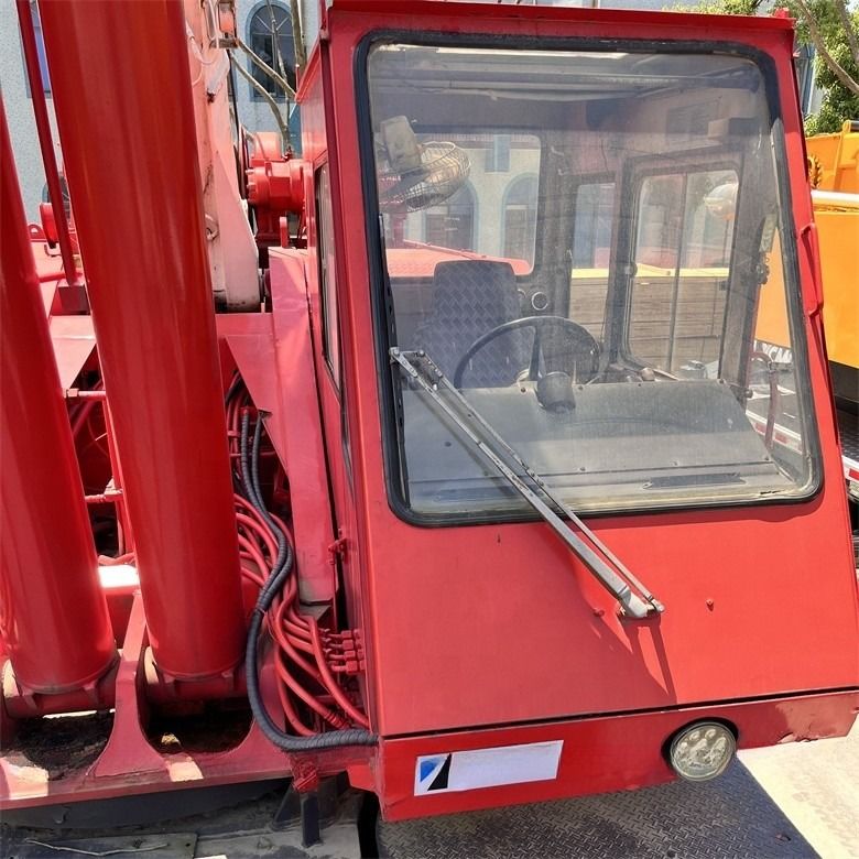 139.8kw قوة إجمالية Tadano TR-500EX رافعة مستعملة بقدرة 50 طن و 250L سعة الوقود