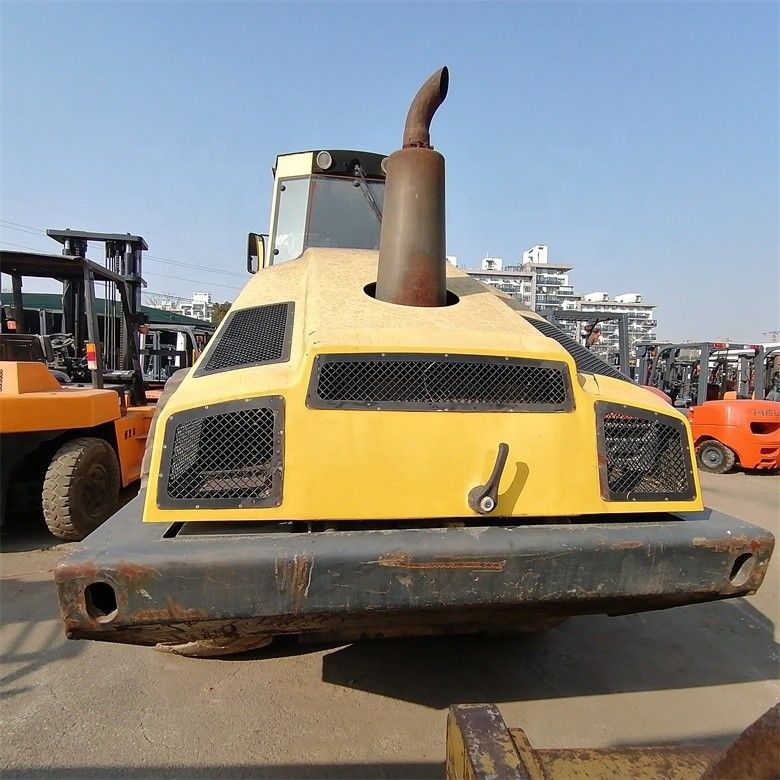 شعبية كبيرة تتمتع بها BW 226DH-4 Compactor Bomag مع 2000-2100 ساعة عمل