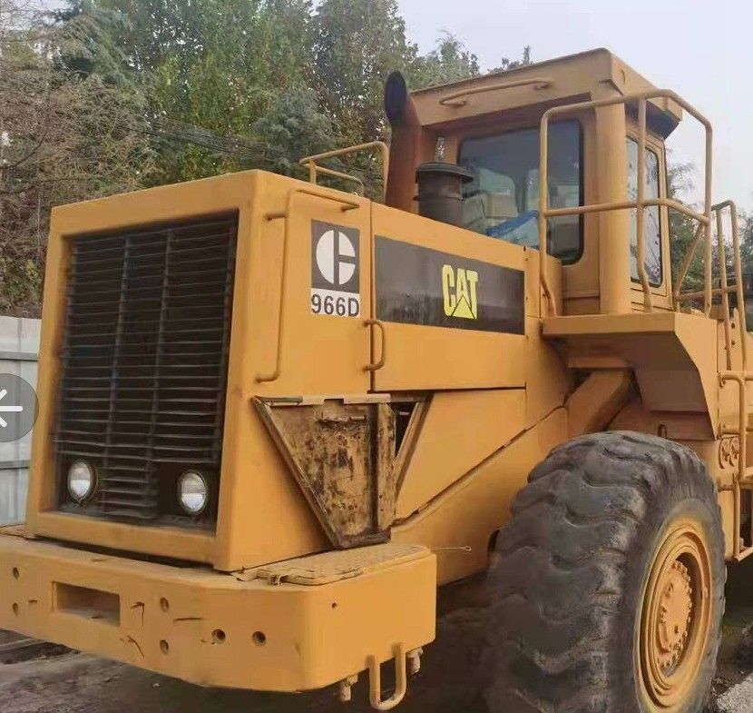 محمولة من نوع Cat 966D اليابانية ذات الطاقة العالية في حالة جيدة للعمل الثقيل
