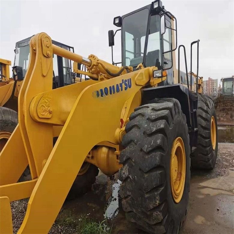 صناعة اليابان WA420-3 3.5cbm 6t مستعمل كوماتسو عجلات محملة لعمليات تحريك الأرض