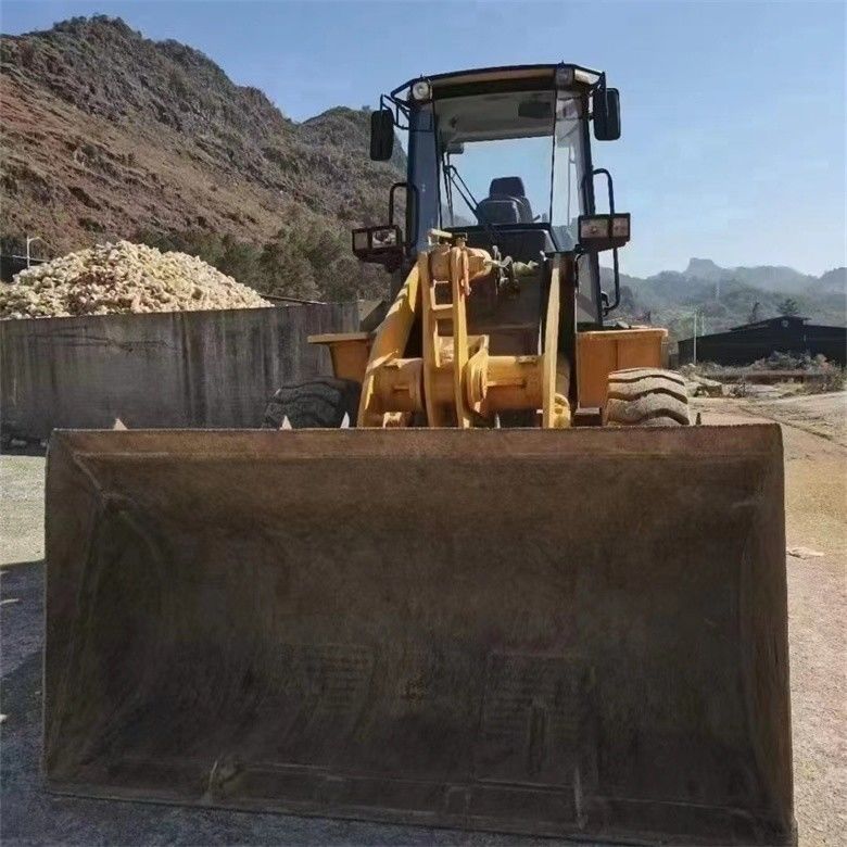 700 ساعة ليونغونغ 835H المستخدم ليونغونغ CLG 835 محمول مع محرك بيركنز وبأسعار معقولة