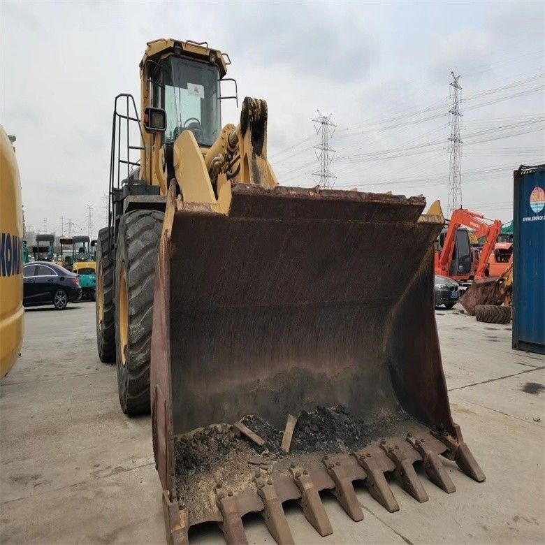 ساعات عمل منخفضة WA600-6 محمل عجلات من اليابان مع وزن الجهاز من 44000-44500 كجم