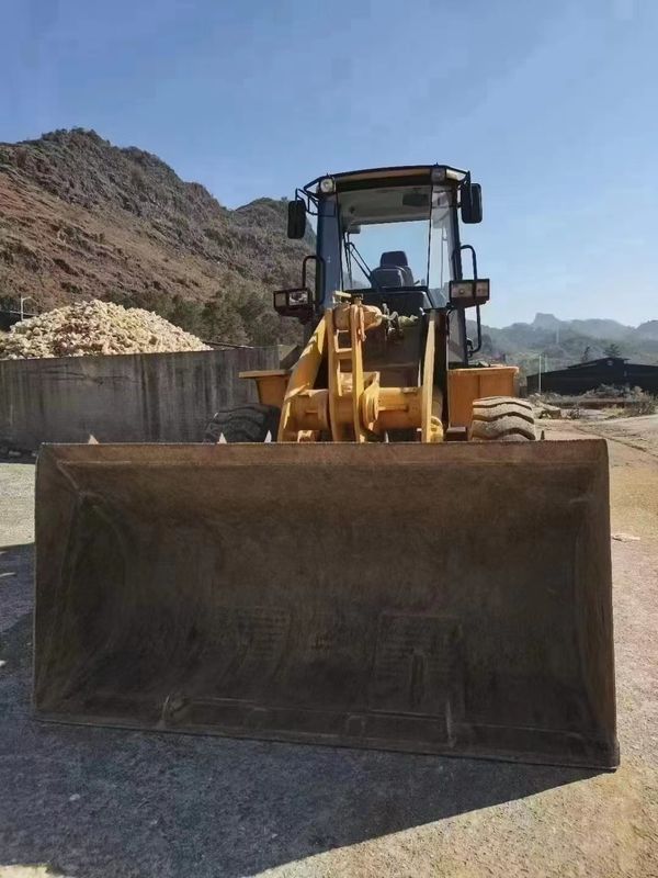 ليوغونغ CLG835H مُستخدم ميني 3 طن جرار محمل الأمامي مع 4001-6000 ساعة عمل