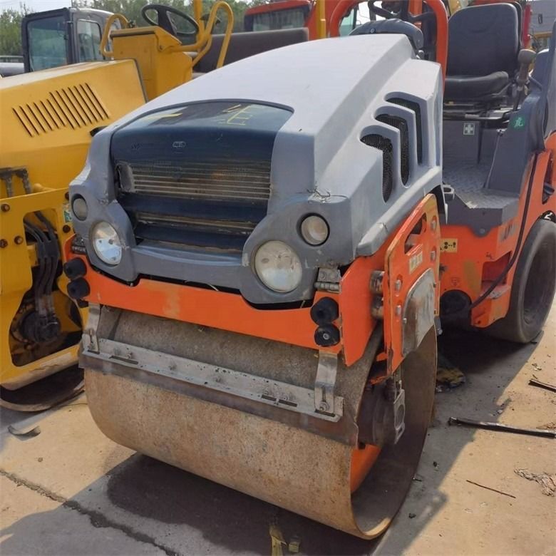 2.5 طن المستخدمة هام رولر المكثف HD35VT في اللون الأصلي مع قوة إثارة من 28KN