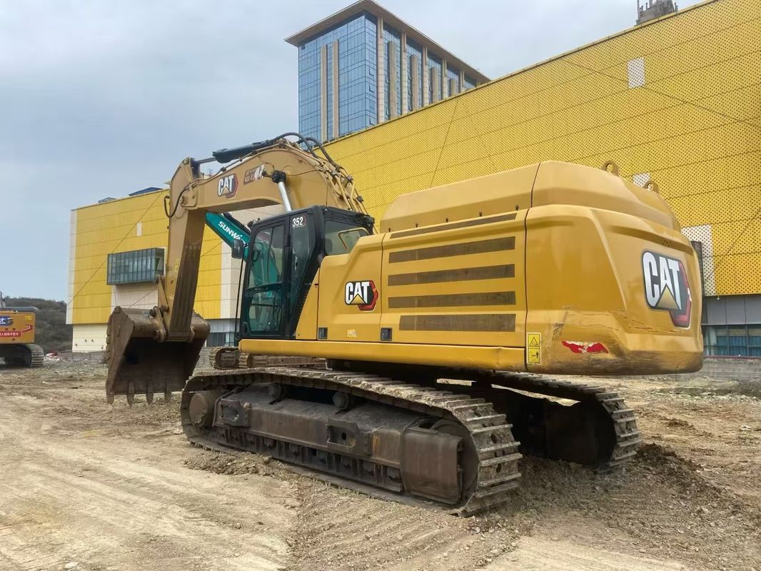 الحفرة المستخدمة CAT 352 للعام 2023 عالية الجودة بأسعار معقولة
